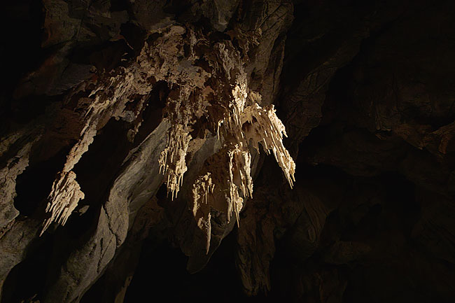 トレスキン洞窟